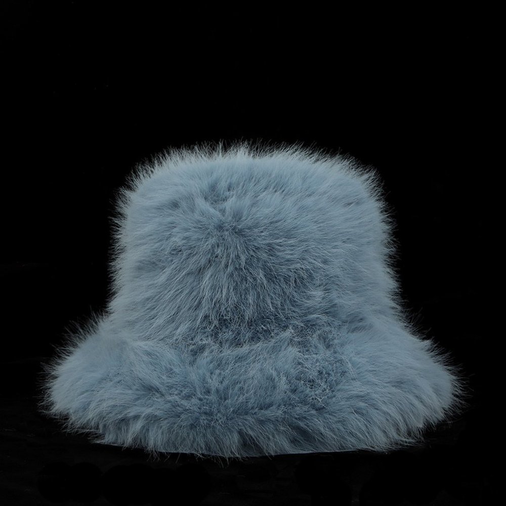 OVERSIZED FLUFFY FAUX FUR BUCKET HAT - Picture 6 of 7